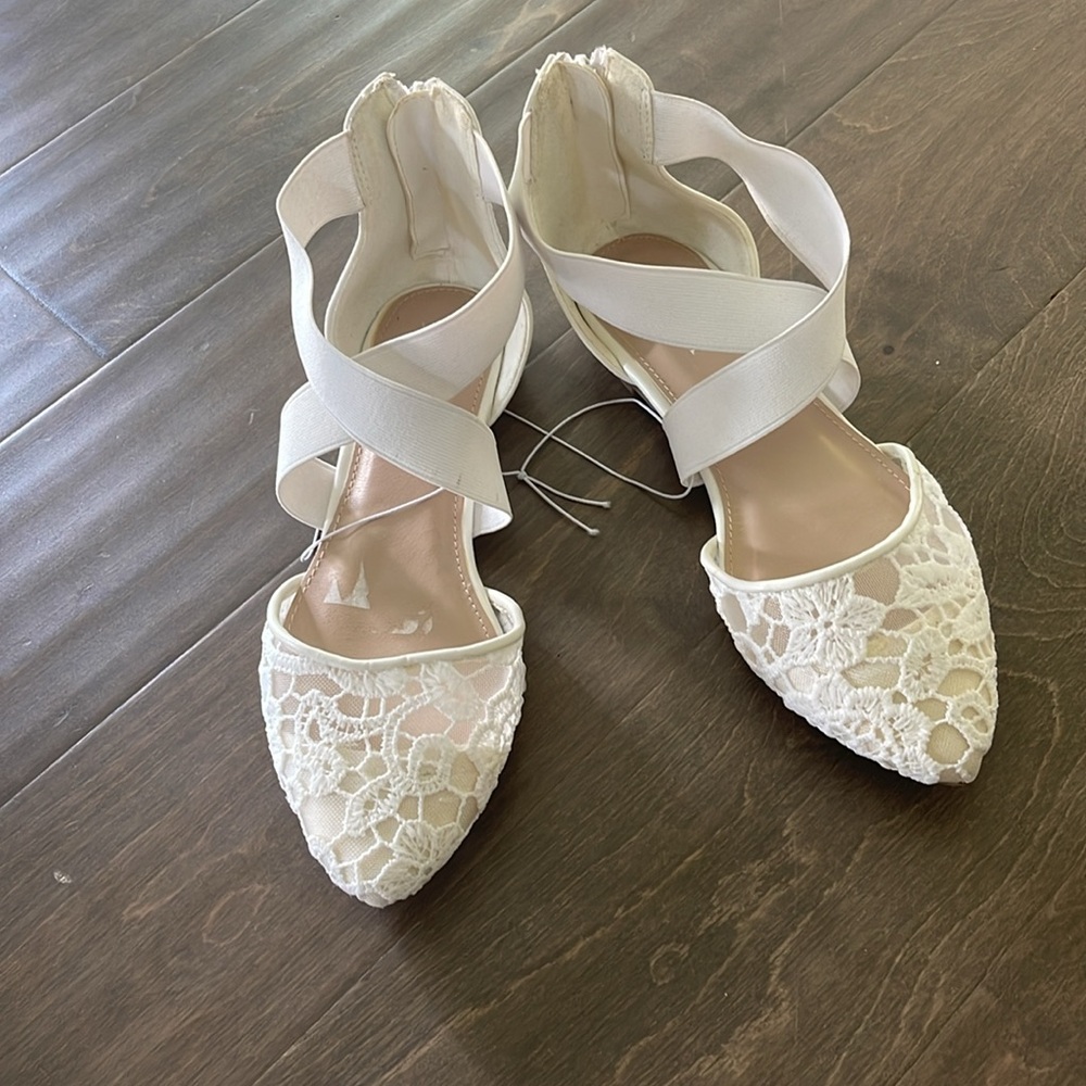 Kate Park 6M White Sandals